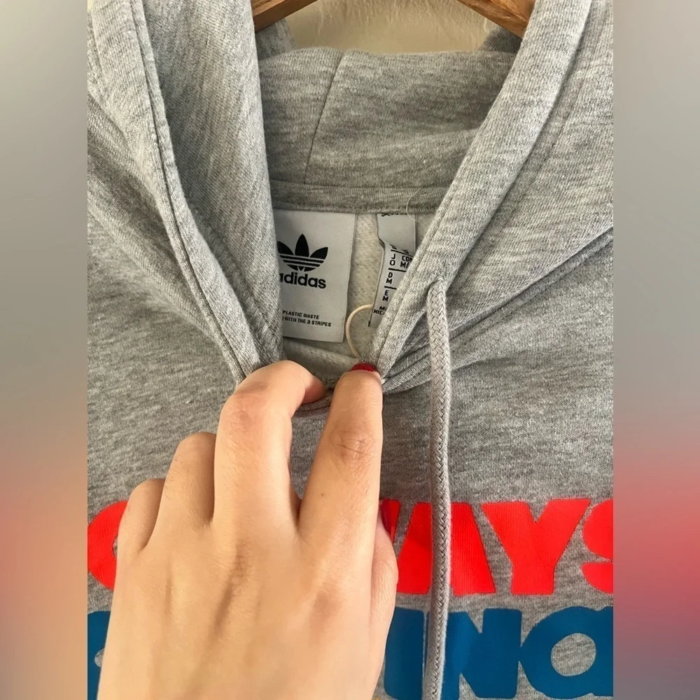 New Without Tags Adidas Hoodie sz M